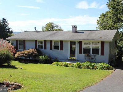 29 Schoolhouse Ln, Windsor, PA, 17366