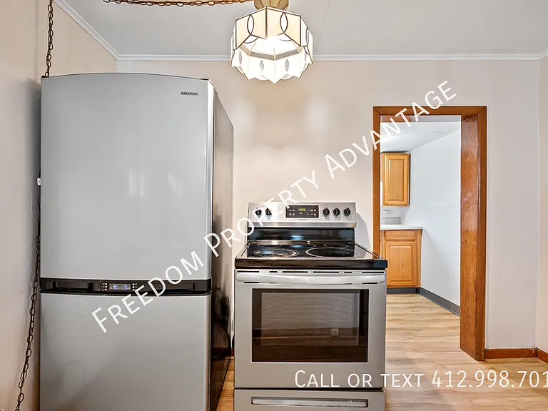 2047 Redrose Ave #2 — Photo 5