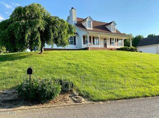 7728 Chapel Bend Dr, Corryton, TN 37721