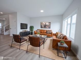 6957 176a Ave NW, Edmonton, AB T5Y0V1