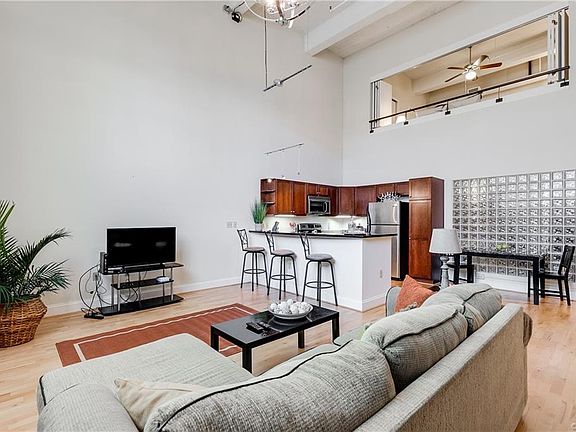 5th image of 306 N 26th St APT 104