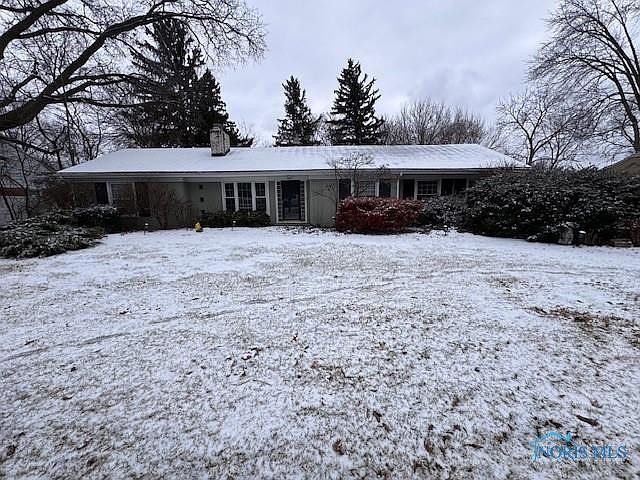 1st image of 536 Clover Ln