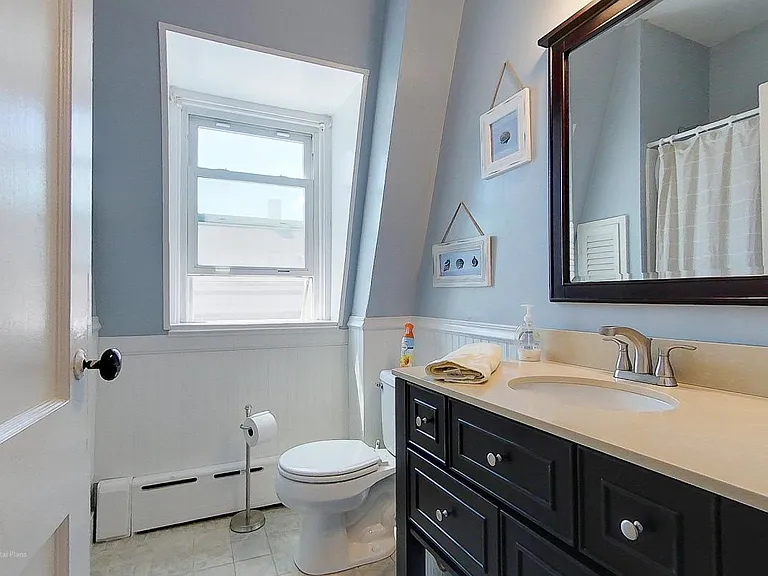 36 Dixon St — Photo 15