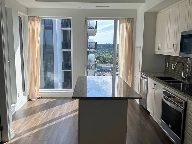 9618 Yonge St #1508 — Photo 5