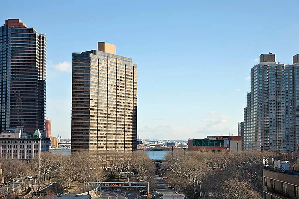 Sold by Town Residential | media 4