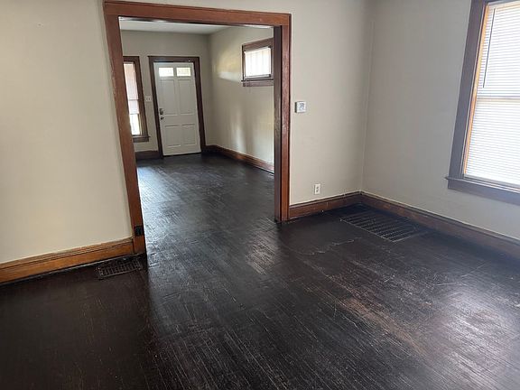 5th image of 1488-1490 Cleveland Ave