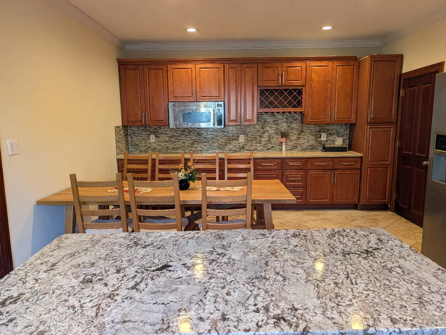 4 bed, 2200 sqft, $3,500 — Photo 1
