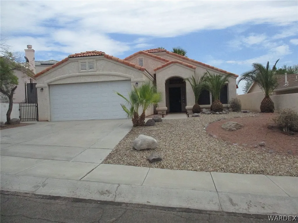 3 bed, 2.0 bath, 1542 sqft, $1,650 — Photo 1