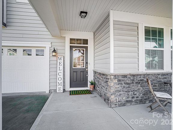 5th image of 19117 Hawk Haven Ln