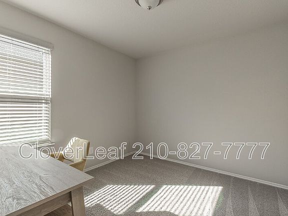 5th image of 227 Stevens Smt