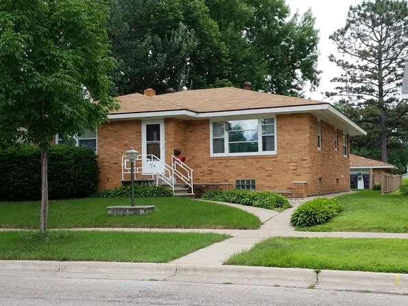 726 Charles St, La Crosse, WI 54603