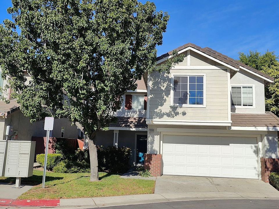 1st image of 16088 Peterson Ct