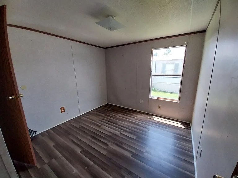 Oakwood MHC Nash — Photo 61