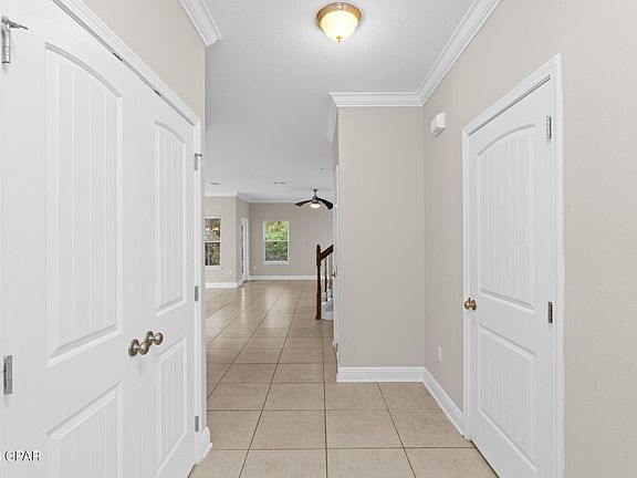 4th image of 90 Mosaic Oaks Cir