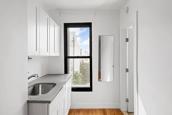 Rented by Compass | media 6