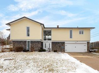2416 Lorton Ave, Davenport, IA 52803