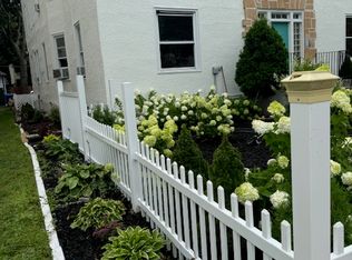 2717 Girard Ave S APT 201, Minneapolis, MN 55408