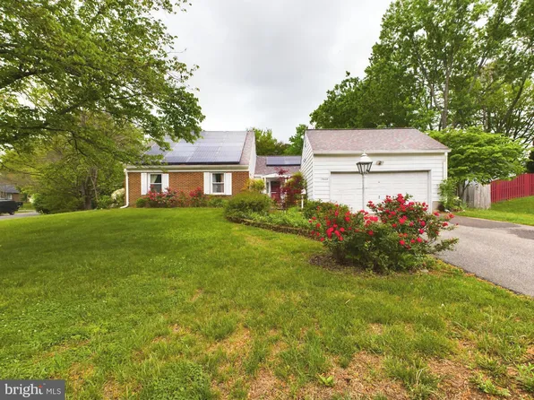 15608 Passaie Ln, Bowie, MD 20716