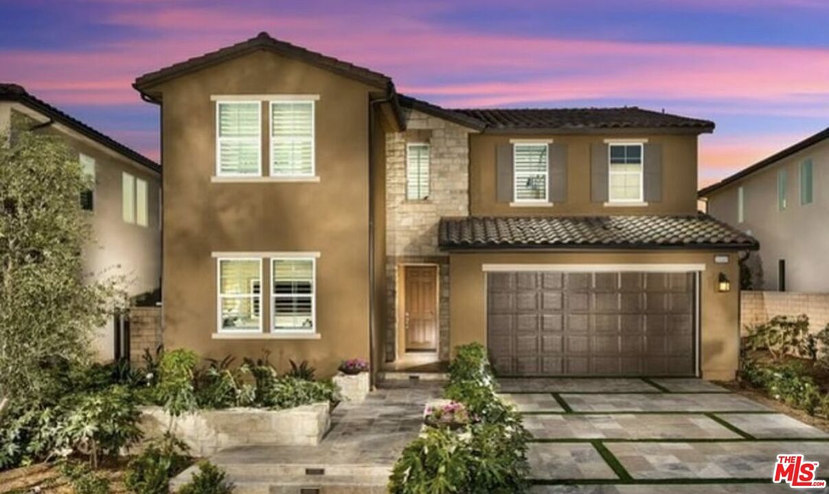 LaLasha ♡ 19108 Lauren Ln, Santa Clarita, CA 91350 | Zillow
