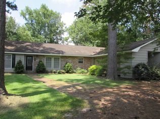 909 Broad St, Columbia, MS 39429