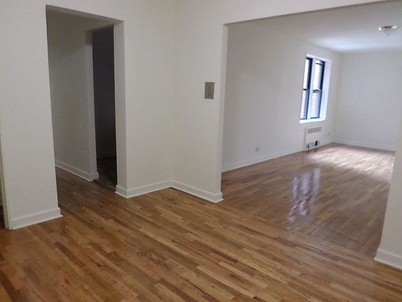 2nd image of 7410 35th Ave APT 411E