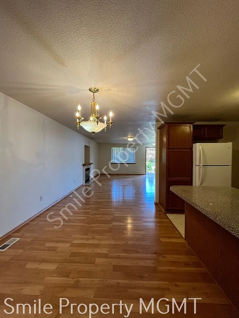 single house — Photo 4