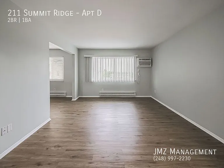 211 Summit Rdg #D — Photo 7