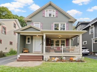 517 Rockingham St, Rochester, NY 14620