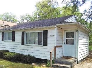 21134 Ontaga Ave, Farmington Hills, MI 48336