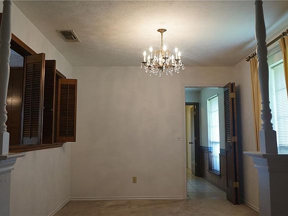 4th image of 5608 Elisa Ln