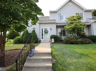 321 Wind Ripple Ct, Harleysville, PA 19438
