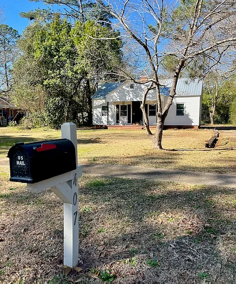 407 Forrest Dr — Photo 3