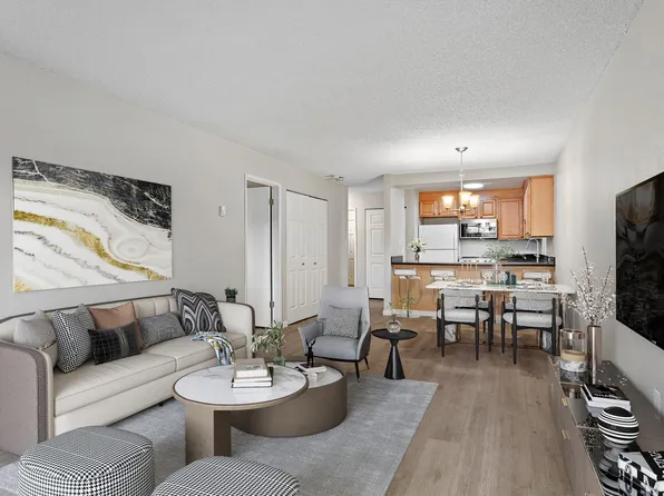 8067 170th Pl NE, Redmond, WA 98052