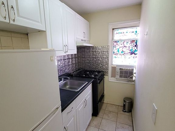 5th image of 21-22 28th Ave #2
