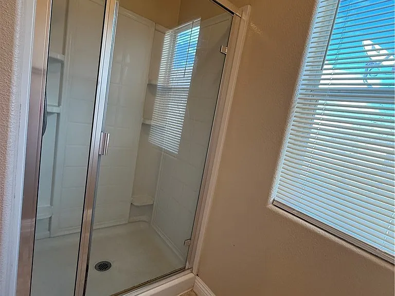 1069 Slate Crossing Ln #2 — Photo 18