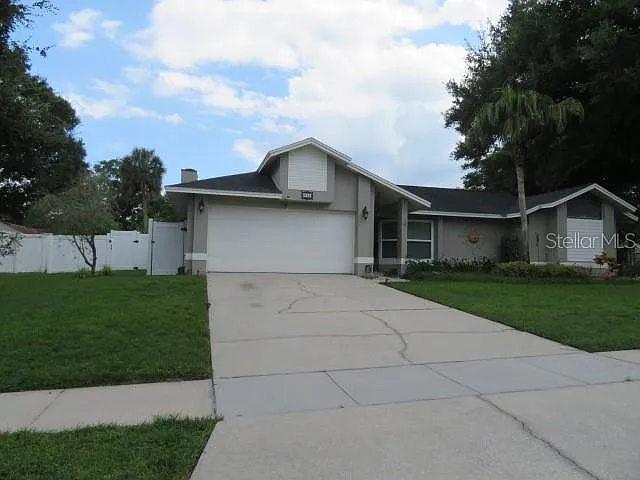 839 Rosemere Cir