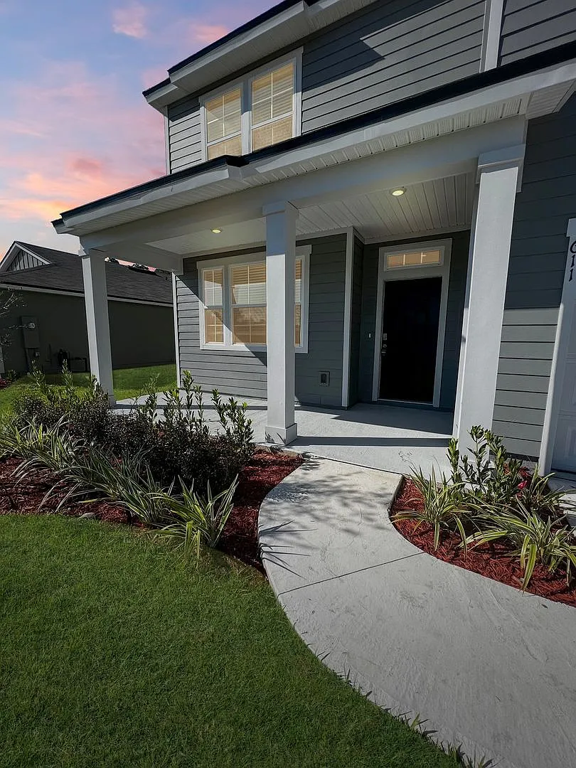 Large 5/3 Home in Morgan's Cove, St Augustine! — Photo 1