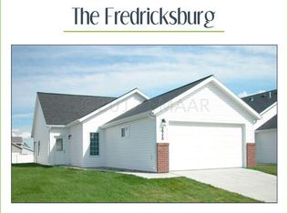 672 38th Ave E, West Fargo, ND 58078