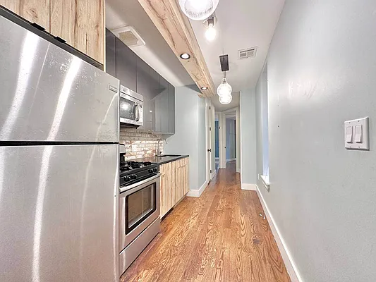 Rented by Doorway NYC, LLC | media 6