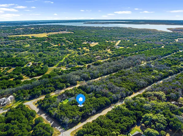 18066 Forrest Dr, Whitney, TX 76692