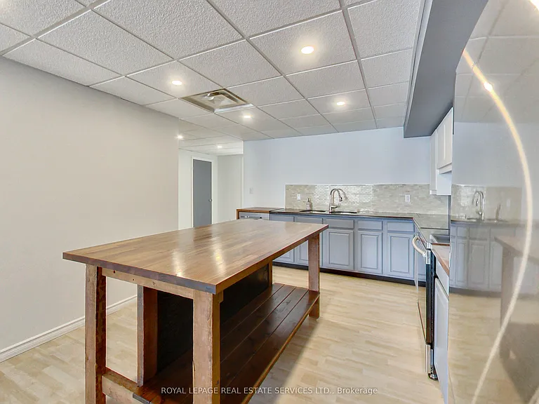 300 New Toronto St #7 — Photo 15