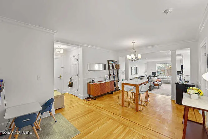 25 W Elm St #40 — Photo 10