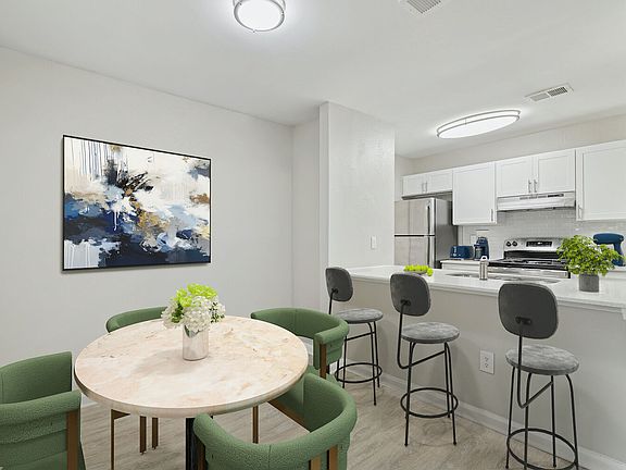 4th image of 3925 Satellite Blvd #9-931