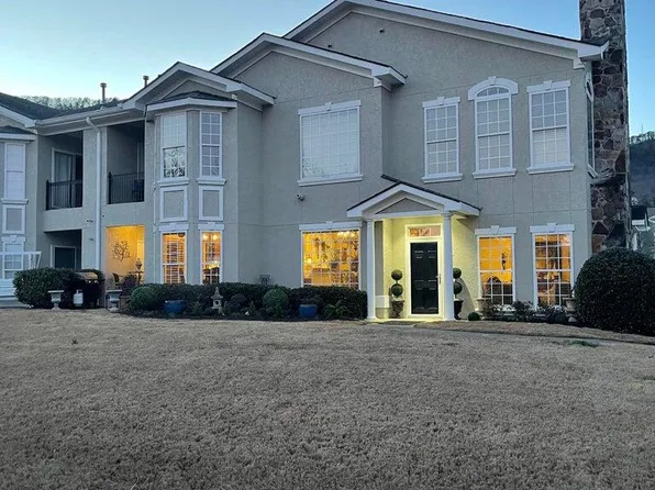 1303 Renaissance Ct, Chattanooga, TN 37419