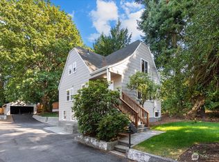 10322 Ashworth Avenue N, Seattle, WA 98133