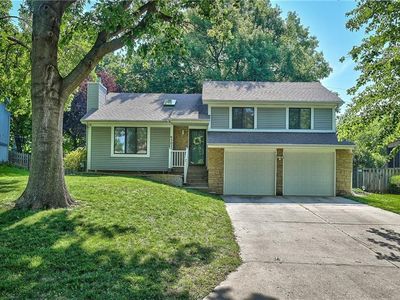 9307 Acuff Ln, Lenexa, KS, 66215