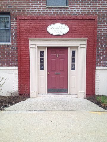 1st image of 55 Tulip Ave APT 4