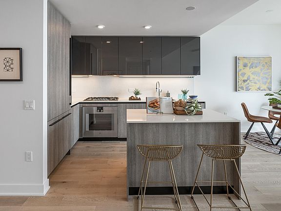 3rd image of 201 Folsom St #35D-L