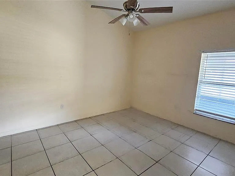 711 Lake Jessie Dr — Photo 7