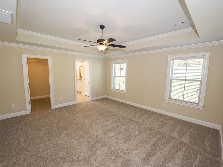 2304 Snowshill Ln — Photo 9